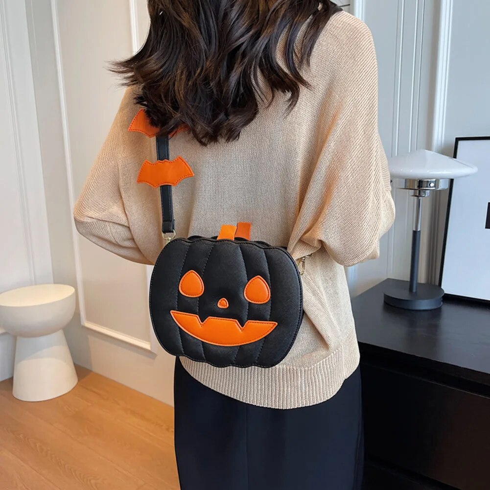 Halloween Special: Pumpkin Crossbody Bag